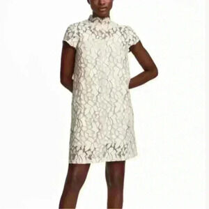 H&M lace cap sleeve dress w/ back black velvet bowtie. Size 6